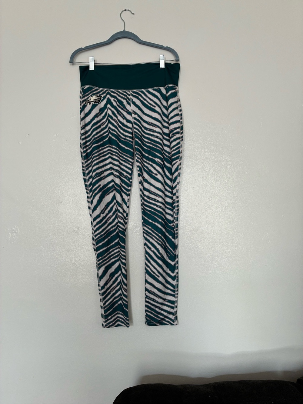 NFL Philadelphia Eagles zebra print leggings in white and green